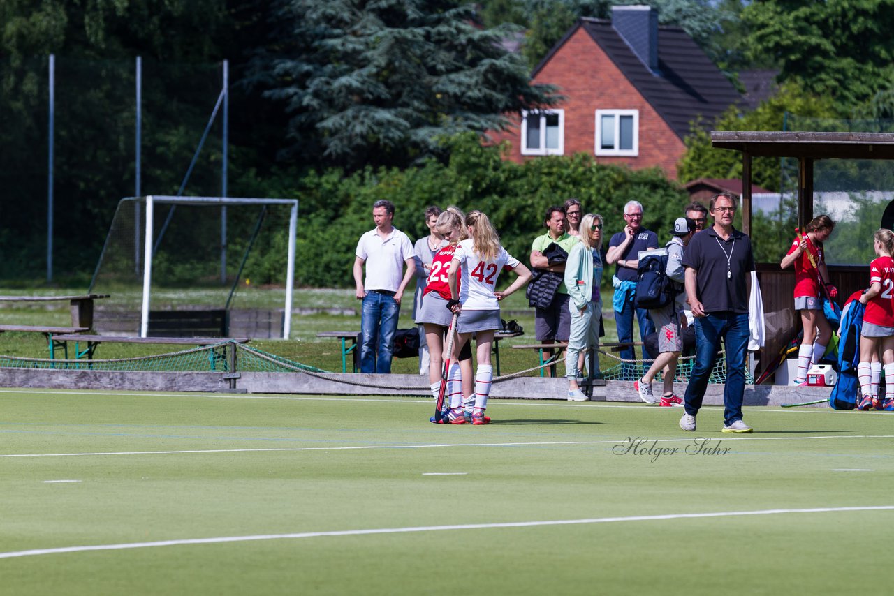 Bild 11 - B-Juniorinnen Der Club an der Alster - THC Altona Bahrenfeld : Ergebnis: 4:0